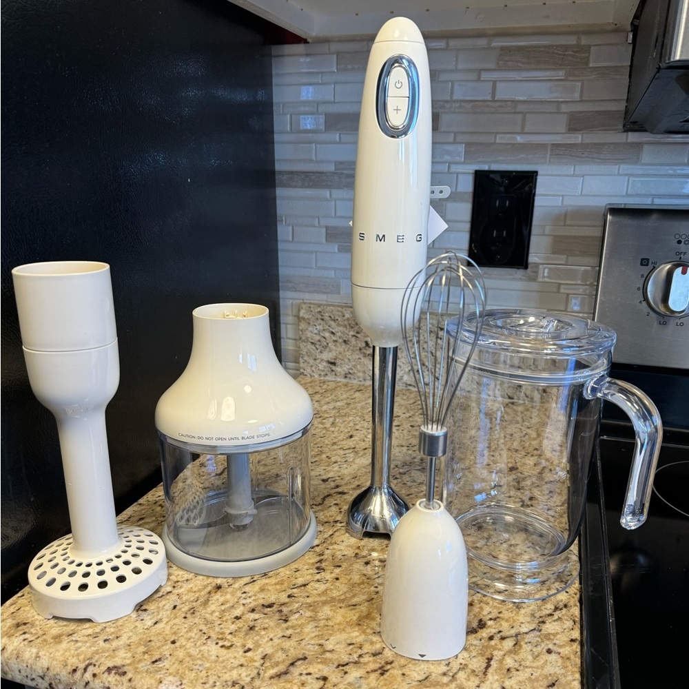 SMEG hand blender set